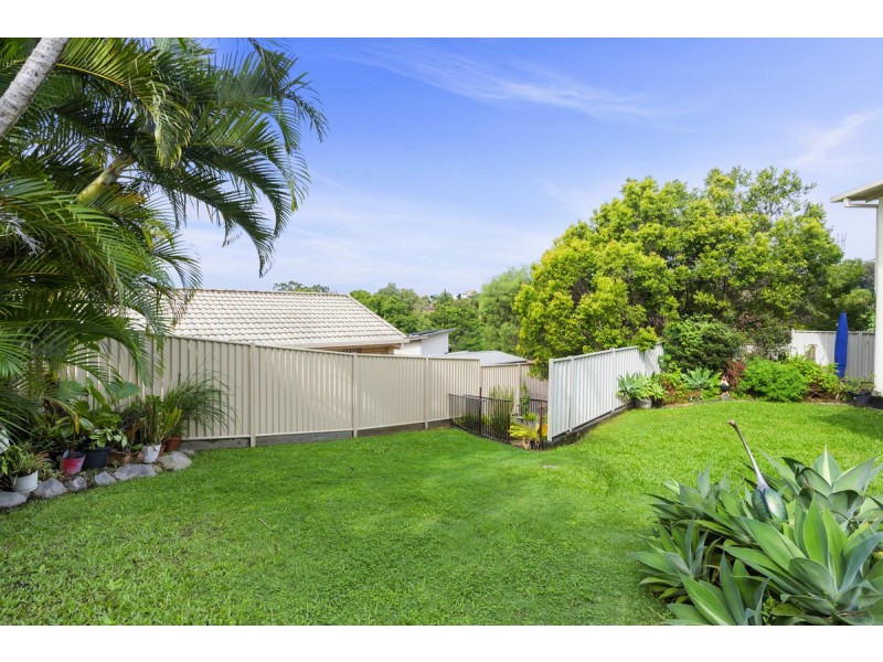 6 Berkley Court, Highland Park QLD 4211