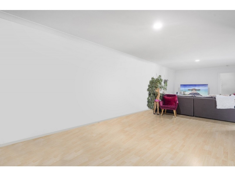 6 Berkley Court, Highland Park QLD 4211