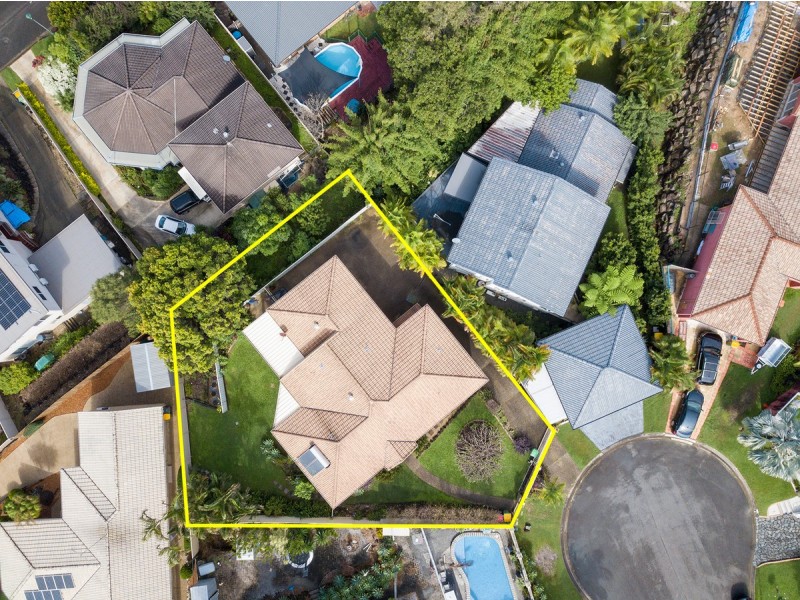 6 Berkley Court, Highland Park QLD 4211