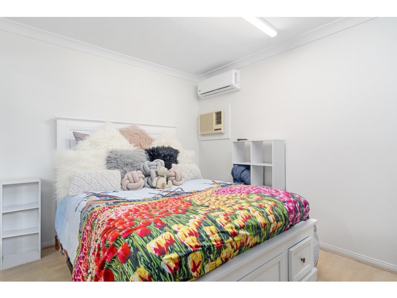 6 Berkley Court, Highland Park QLD 4211
