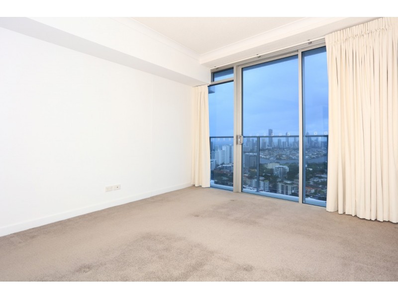 33105/9 Lawson Street, Southport QLD 4215