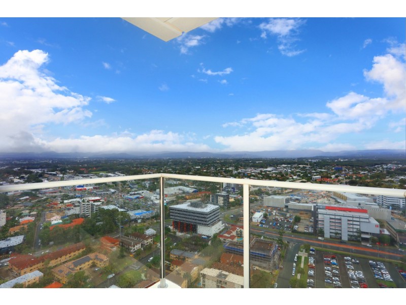 33105/9 Lawson Street, Southport QLD 4215