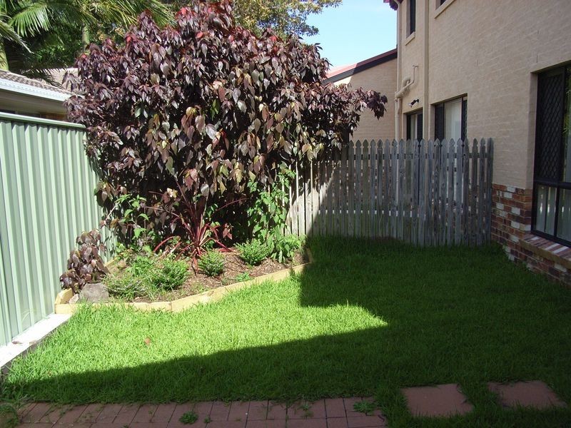 2/16 Martin Street, Nerang QLD 4211