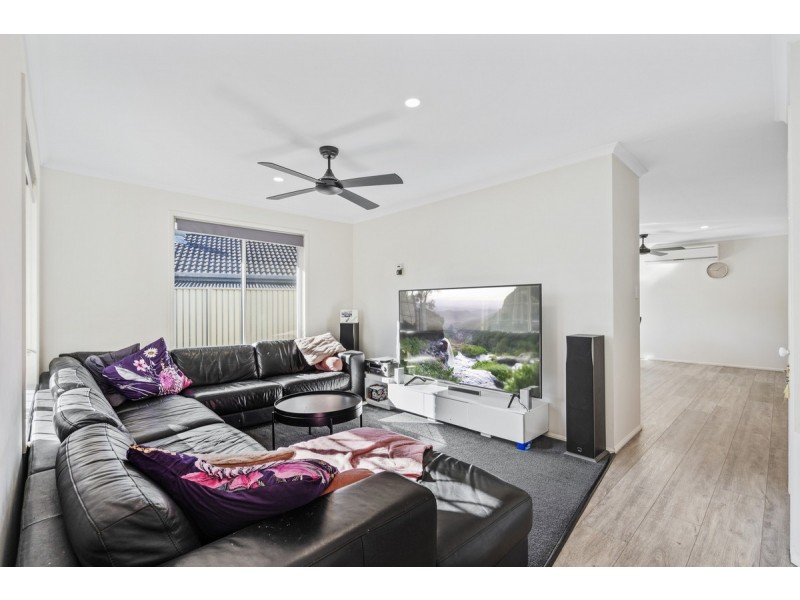 34 Oakdale Avenue, Nerang QLD 4211