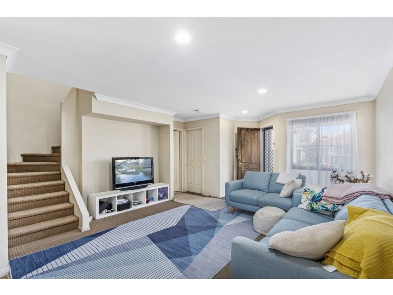 5/64 Gilston Road, Nerang QLD 4211