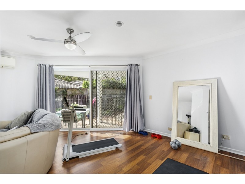 2/55 Sandalwood Terrace, Nerang QLD 4211