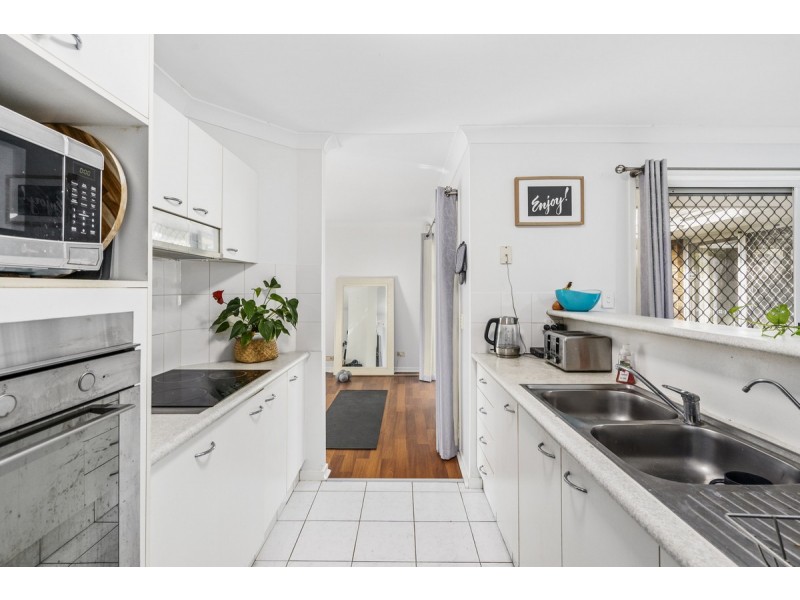 2/55 Sandalwood Terrace, Nerang QLD 4211