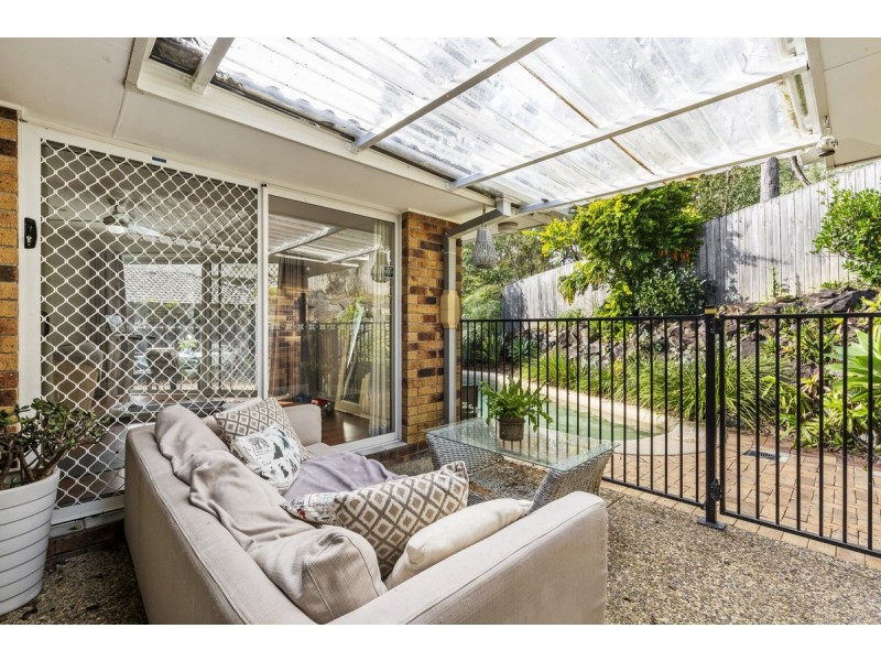 2/55 Sandalwood Terrace, Nerang QLD 4211