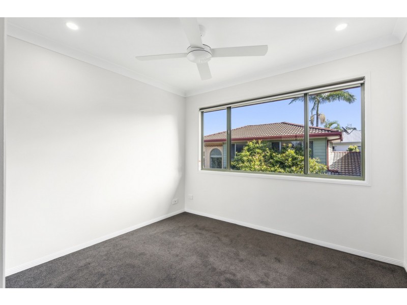 5/93 Whiting Street, Labrador QLD 4215