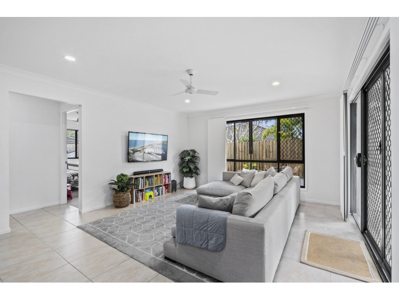 66 Silvereye Circuit, Gilston QLD 4211