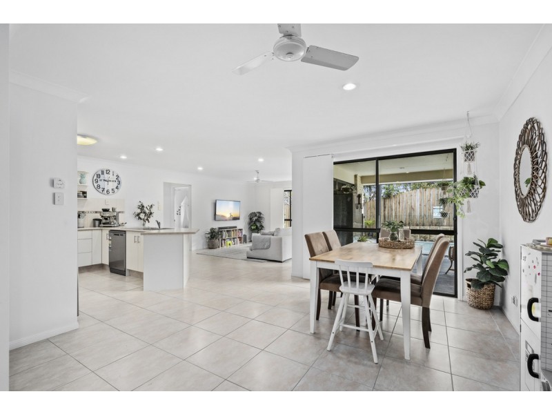 66 Silvereye Circuit, Gilston QLD 4211