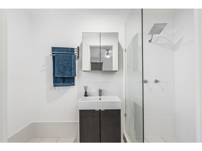 6 Bards Court, Nerang QLD 4211