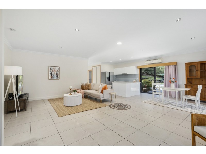 25 Rokeby Court, Nerang QLD 4211