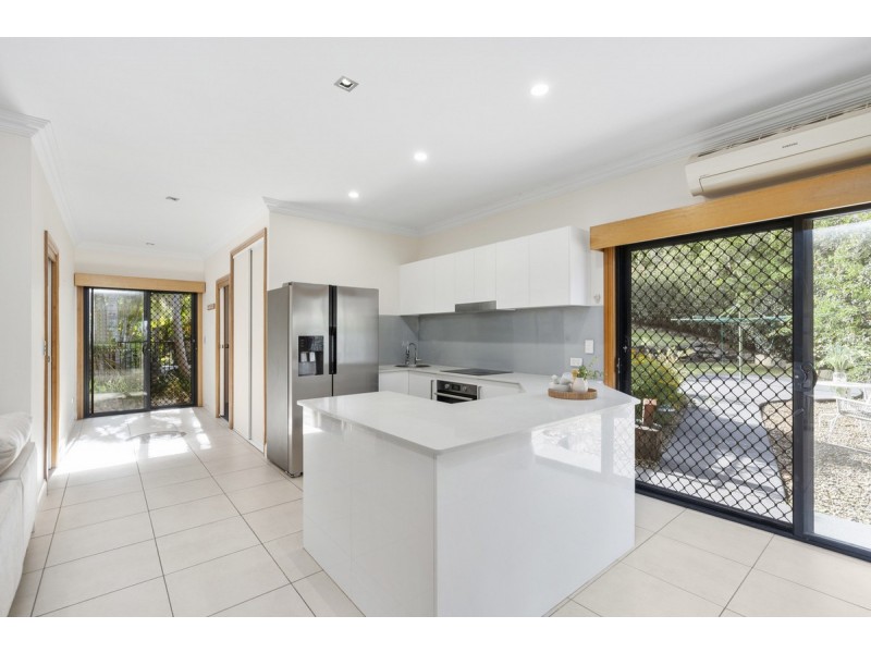 25 Rokeby Court, Nerang QLD 4211