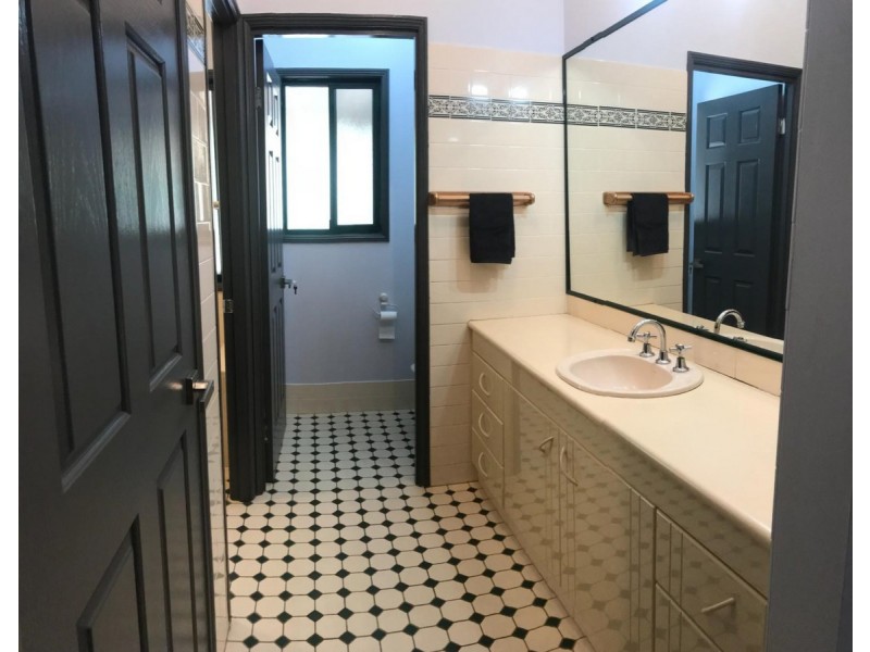 45 Gerara Court, Clagiraba QLD 4211