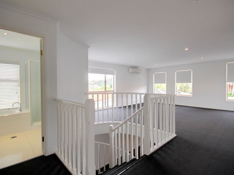 7 Bellavista Close, Highland Park QLD 4211