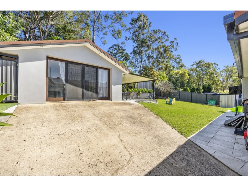 53 Balfour Crescent, Highland Park QLD 4211