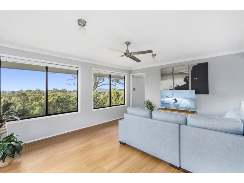 35 Arunta Drive, Mount Nathan QLD 4211