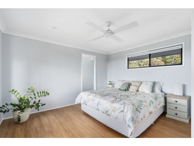 35 Arunta Drive, Mount Nathan QLD 4211