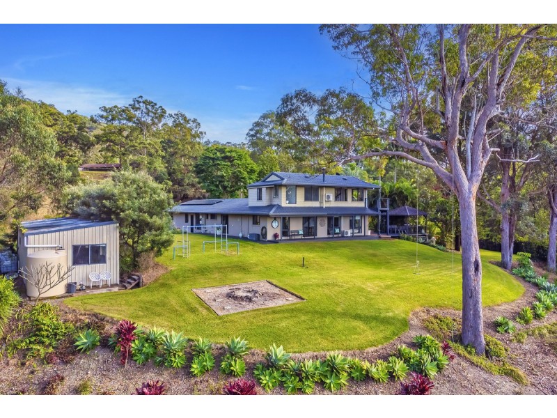 35 Arunta Drive, Mount Nathan QLD 4211