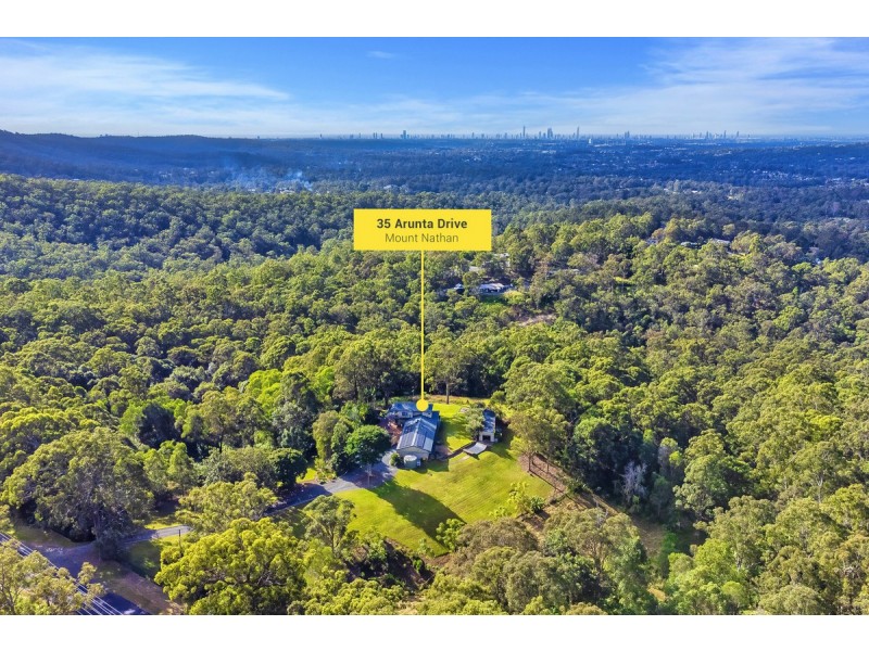 35 Arunta Drive, Mount Nathan QLD 4211