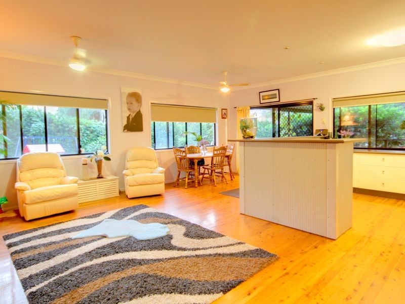 14 Teasdale Drive, Nerang QLD 4211