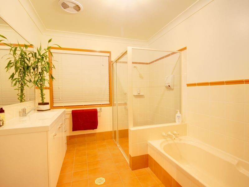 14 Teasdale Drive, Nerang QLD 4211