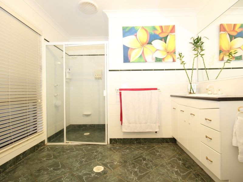 14 Teasdale Drive, Nerang QLD 4211