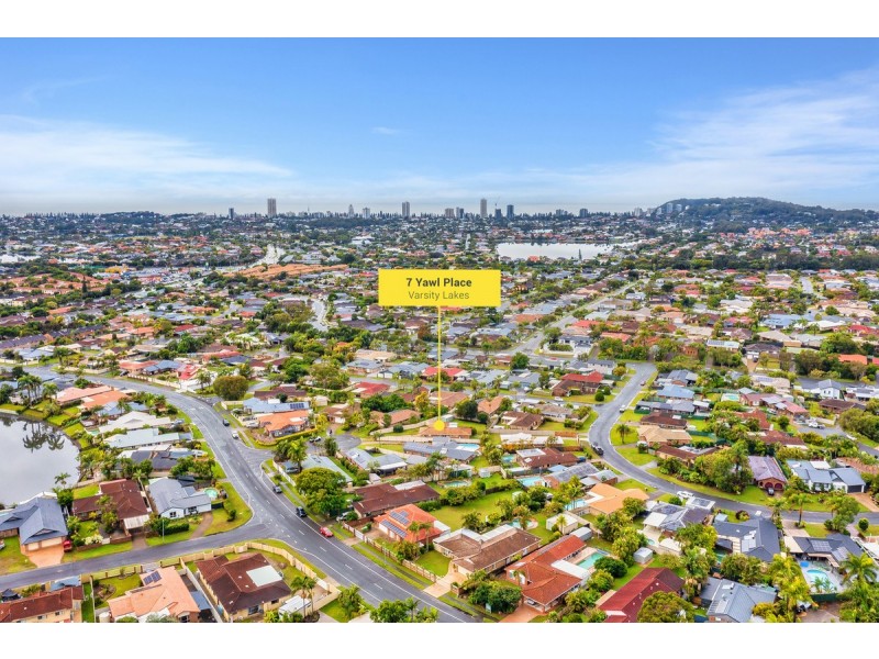 7 Yawl Place, Varsity Lakes QLD 4227