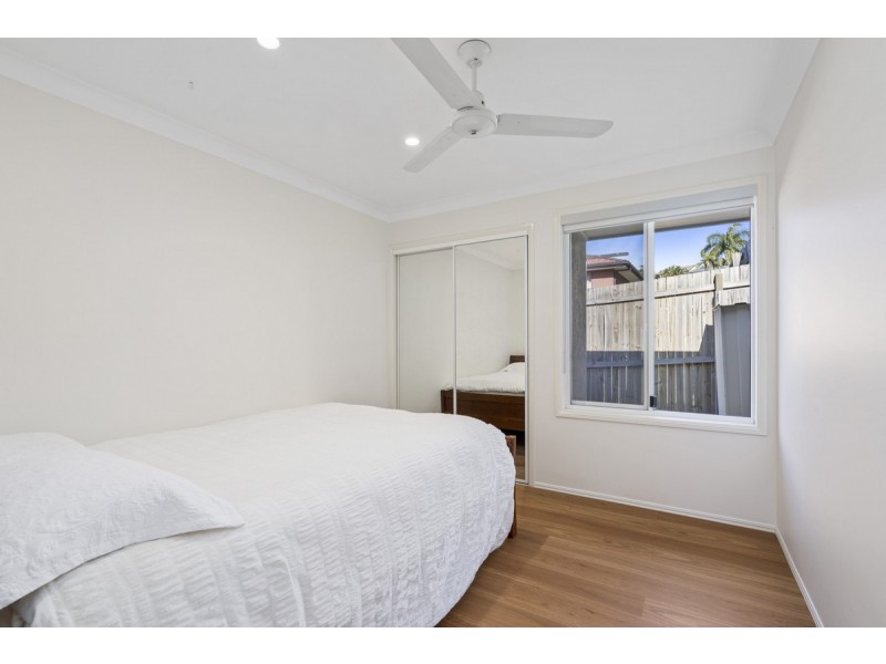3 Dewar Court, Highland Park QLD 4211