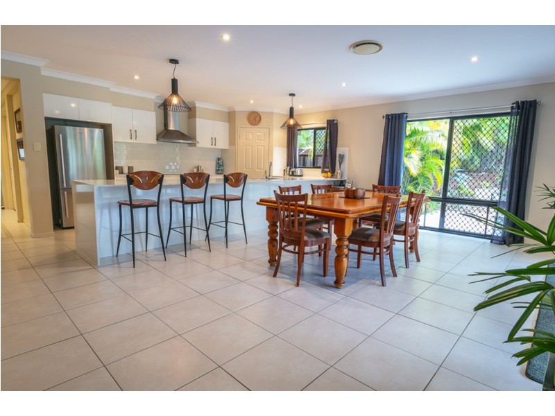 5 Conway Court, Nerang QLD 4211