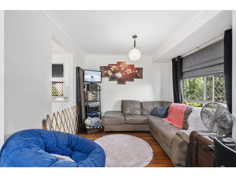 12 Pinehill Drive, Oxenford QLD 4210