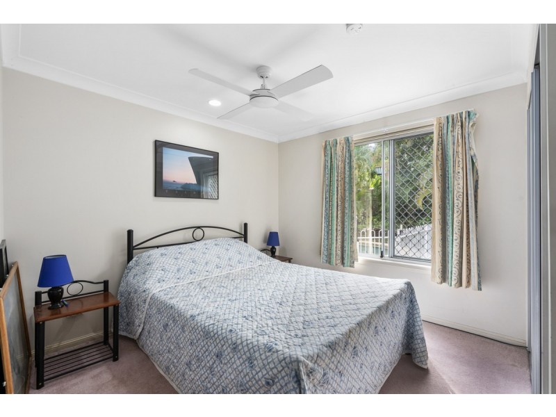34 Winderadeen Drive, Highland Park QLD 4211