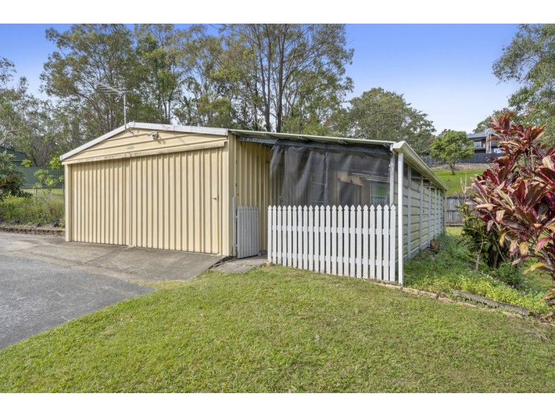 34 Winderadeen Drive, Highland Park QLD 4211