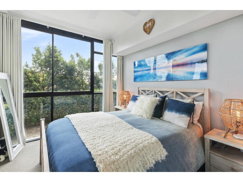 5207 Harbourview Drive, Hope Island QLD 4212