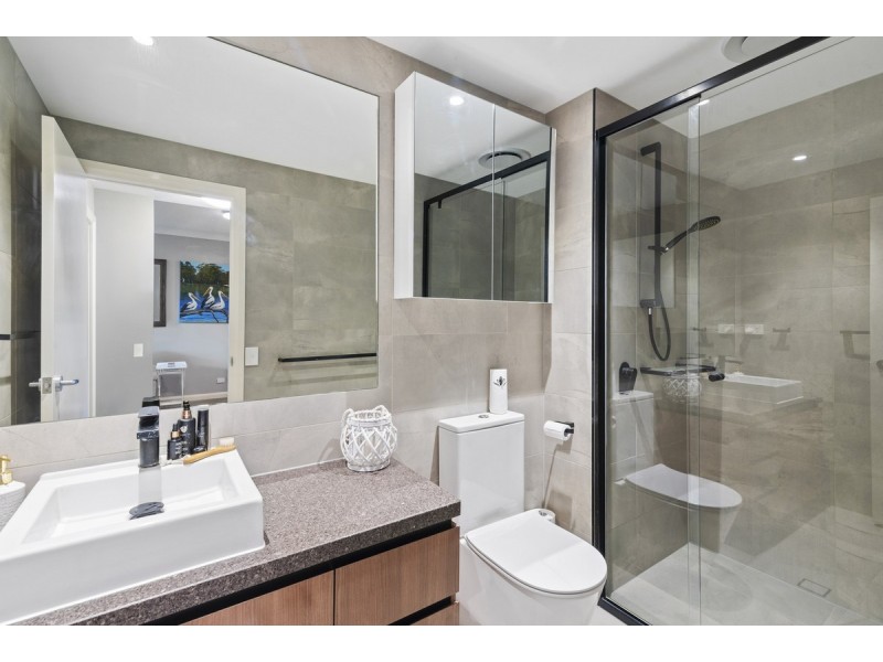 5207 Harbourview Drive, Hope Island QLD 4212
