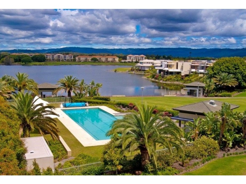 5207 Harbourview Drive, Hope Island QLD 4212