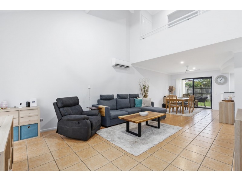 233/125 Hansford Road, Coombabah QLD 4216