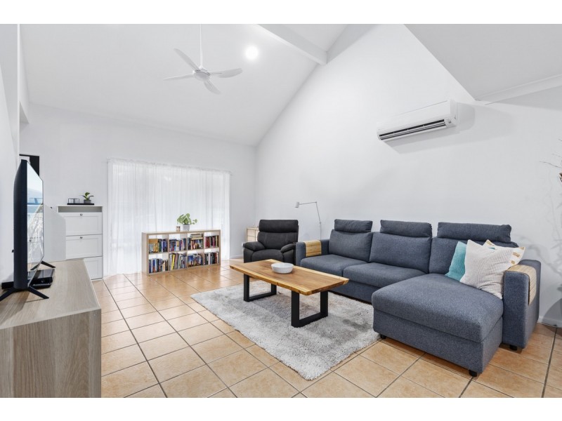 233/125 Hansford Road, Coombabah QLD 4216