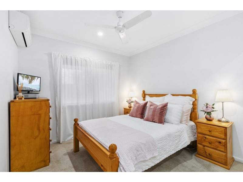 233/125 Hansford Road, Coombabah QLD 4216