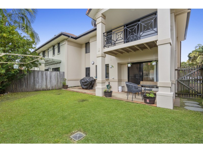 233/125 Hansford Road, Coombabah QLD 4216