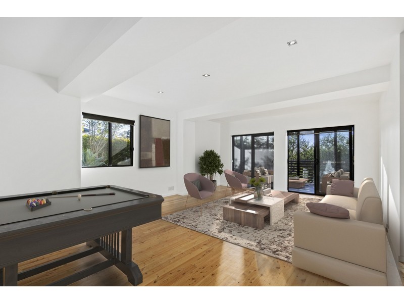 77 Paddington Drive, Carrara QLD 4211