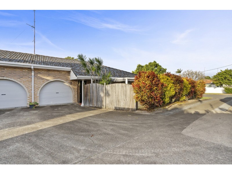 1/5 Logan Avenue, Miami QLD 4220