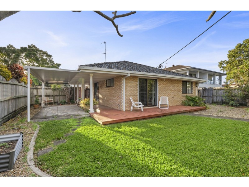 1/5 Logan Avenue, Miami QLD 4220