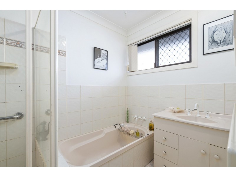 1/5 Logan Avenue, Miami QLD 4220