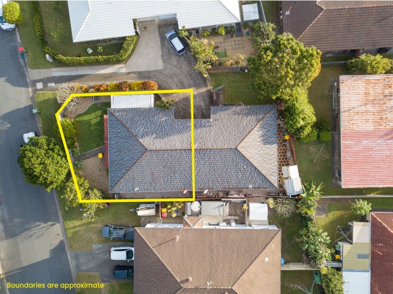 1/5 Logan Avenue, Miami QLD 4220