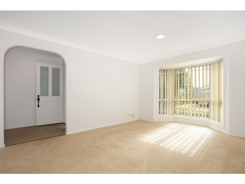 6 Billeroy Place, Nerang QLD 4211