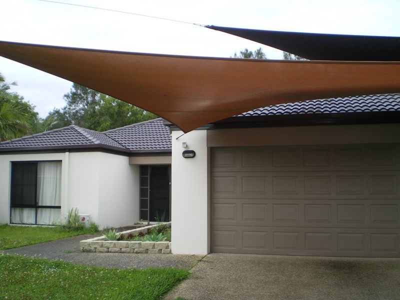 10 Midpark Court, Helensvale QLD 4212