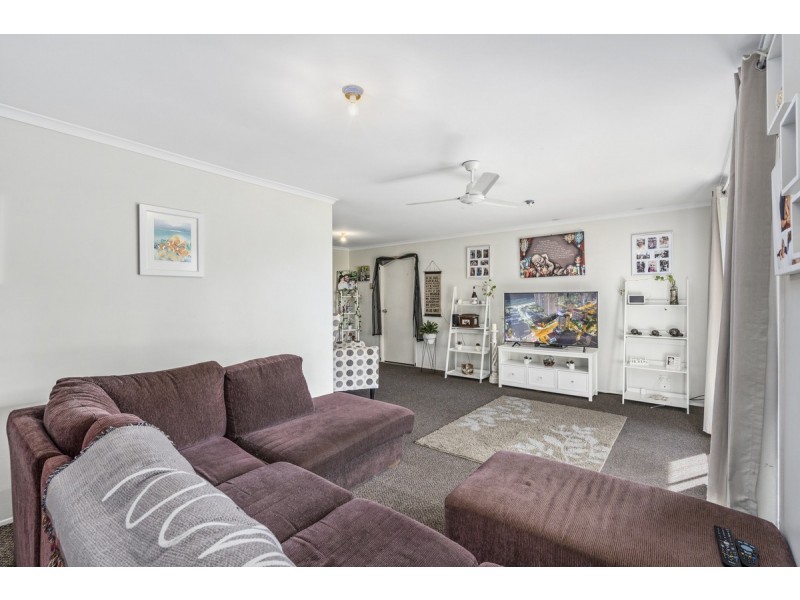 6 Marimar Place, Highland Park QLD 4211