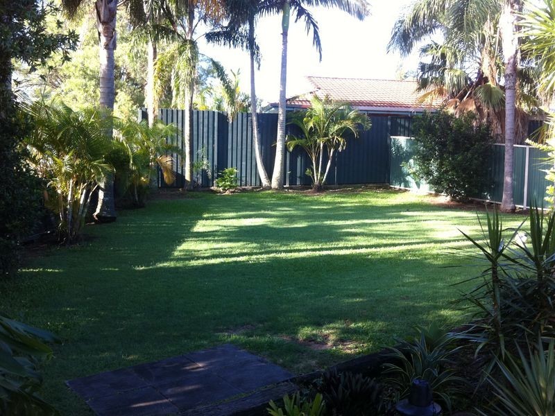 17 Cambridge Court, Carrara QLD 4211